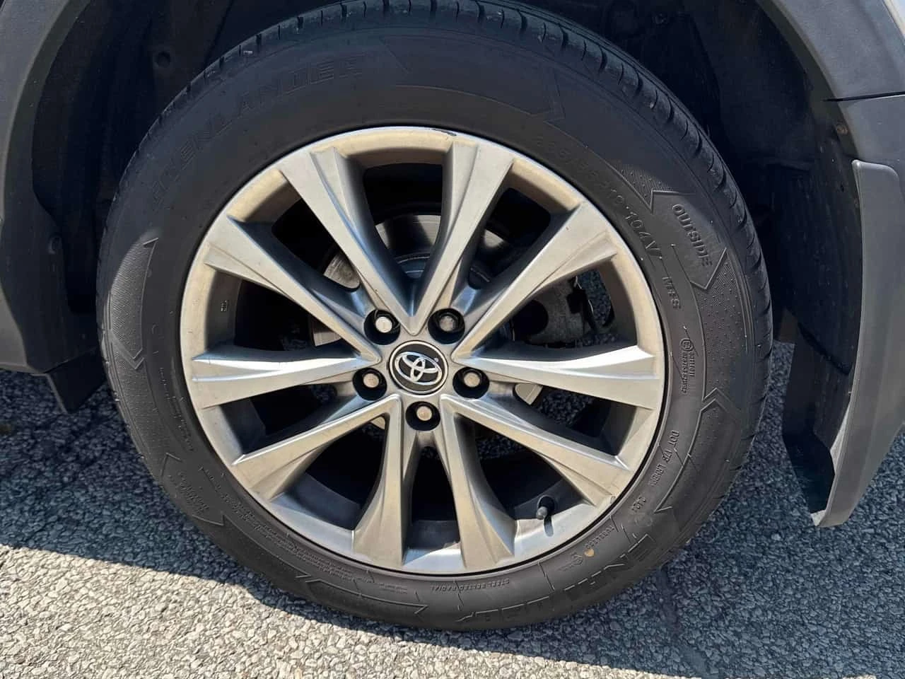 Toyota Rav4 * Limited * АВТОКРЕДИТ БЕЗ ПЪРВОНАЧАЛНА ВНОСКА* , снимка 16 - Автомобили и джипове - 55782670