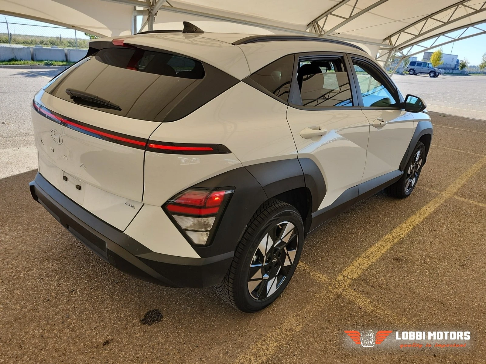 Hyundai Kona, снимка 3 - Автомобили и джипове - 56199325
