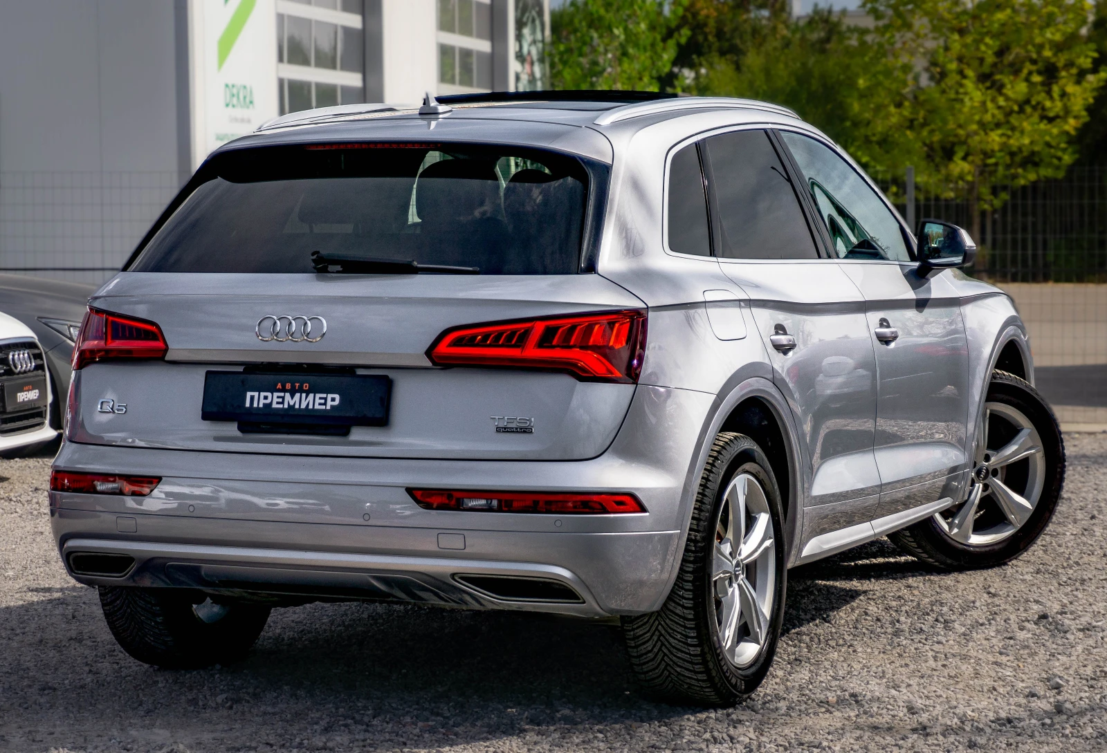 Audi Q5 2.0TFSI-252hp-QUATTRO-135, 434 KM!, снимка 4 - Автомобили и джипове - 56293950