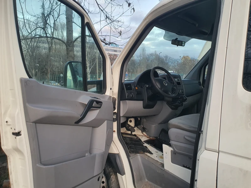 VW Crafter, снимка 4 - Бусове и автобуси - 53098956