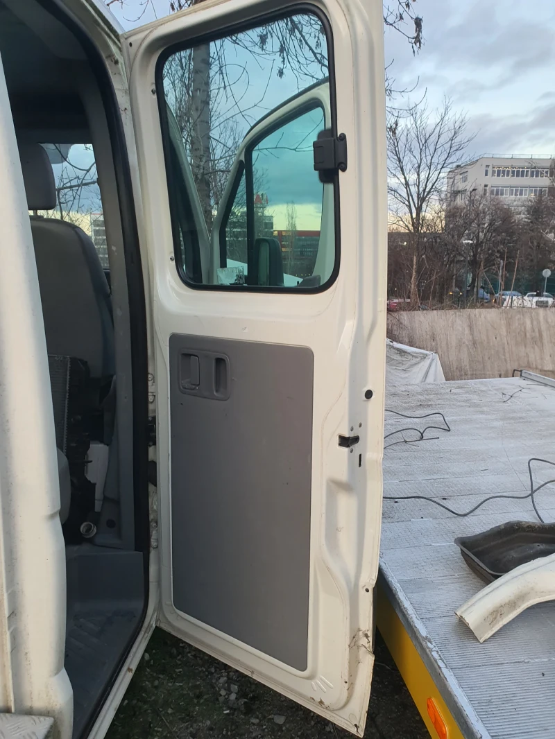 VW Crafter, снимка 10 - Бусове и автобуси - 53098956