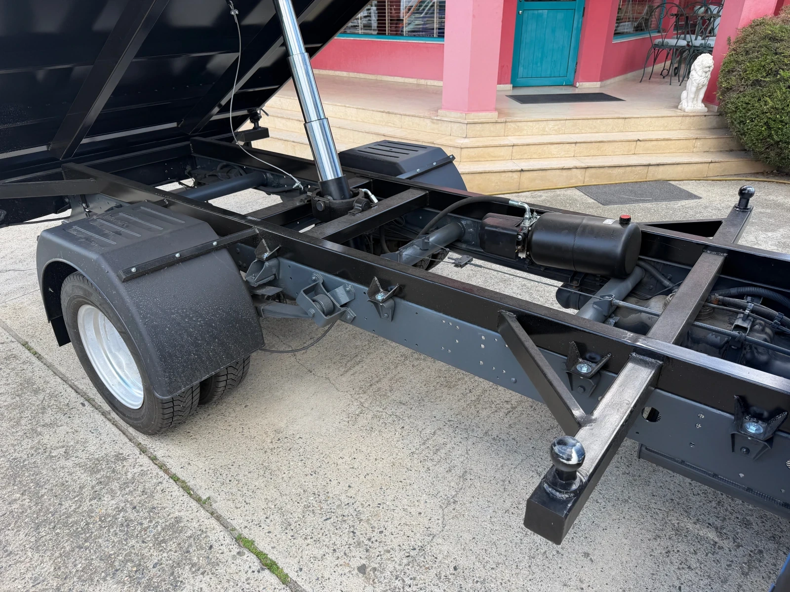 Iveco Daily 3.0HPI* 35C17* Тристранен самосвал* 3.80 метра кош, снимка 15 - Бусове и автобуси - 55299701