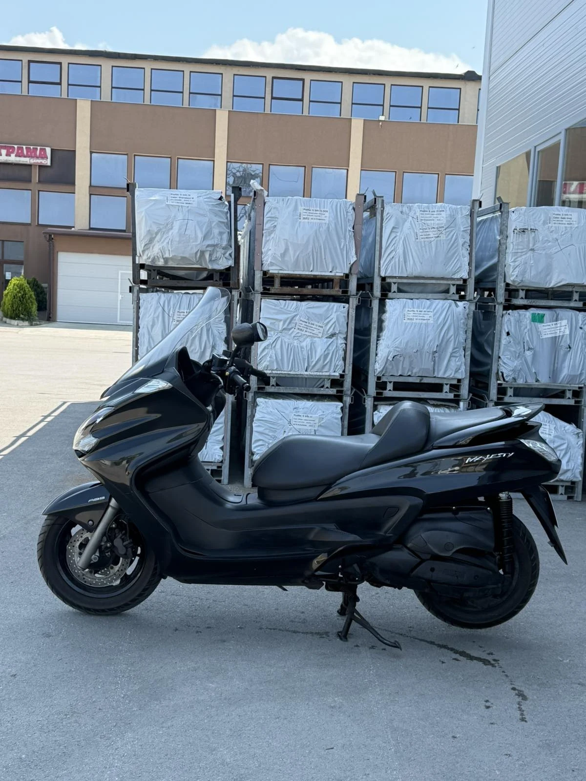 Yamaha Majesty 400i FACE ABS - изображение 3