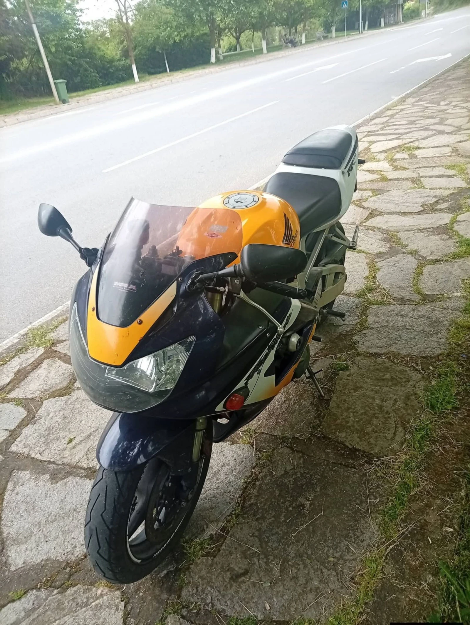 Honda Cbr 929 rr, снимка 3 - Мотоциклети и мототехника - 54543891