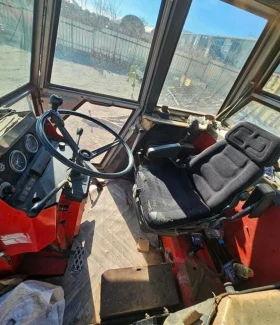 Трактор Massey Ferguson, снимка 2