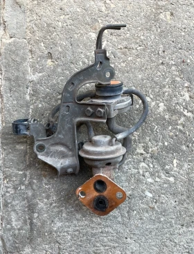 Продавам Тойота Селика 1.6 105 к.с 1992г на части , снимка 14