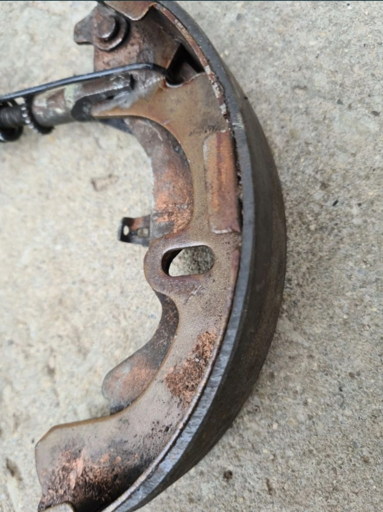    1.6 105 . 1992    | Mobile.bg   4