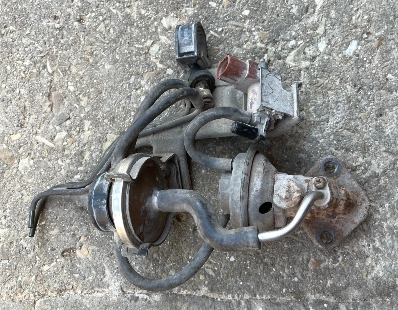    1.6 105 . 1992    | Mobile.bg   15