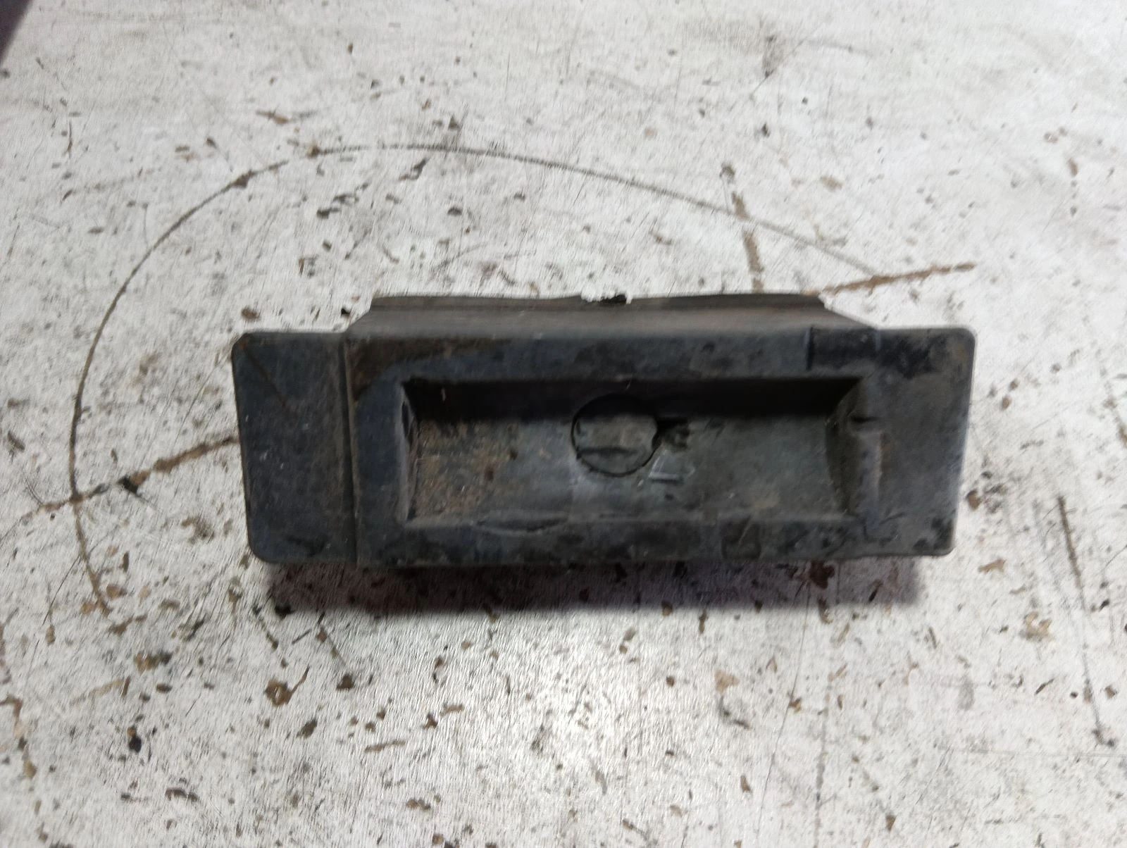 предна крикова точка 4G0802845 Ауди А6 2.0 TDI