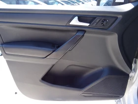 VW Caddy Maxi 2.0 TDI 102kc DSG 5вр. Trendline 7 места, снимка 8