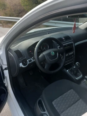 Skoda Octavia 1.6, снимка 6
