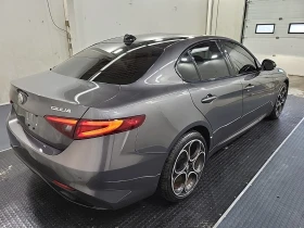 Alfa Romeo Giulia VELOCE* CARFAX* АВТОФИНАНСИРАНЕ* Цена до България* - 48999 лв. - 21826644 6
