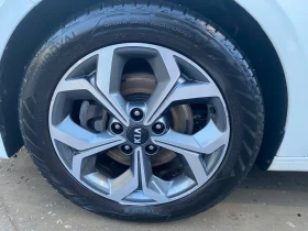 Kia Ceed 1.6 MILD HIBRID, снимка 13