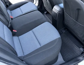Hyundai I30 1.6CRDI/АВТОМАТ/PREMIUM/РЕАЛЕН ПРОБЕГ | Auto.bg — изображение 11