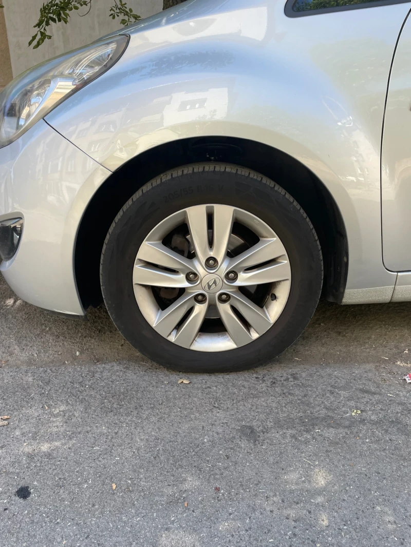 Hyundai Ix20 1.6 125 к.с., снимка 13 - Автомобили и джипове - 46243091