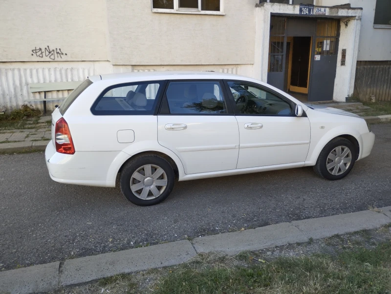 Chevrolet Lacetti, снимка 11 - Автомобили и джипове - 49471961