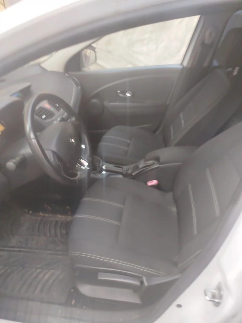 Renault Megane 1.6 16v., снимка 3 - Автомобили и джипове - 47186429