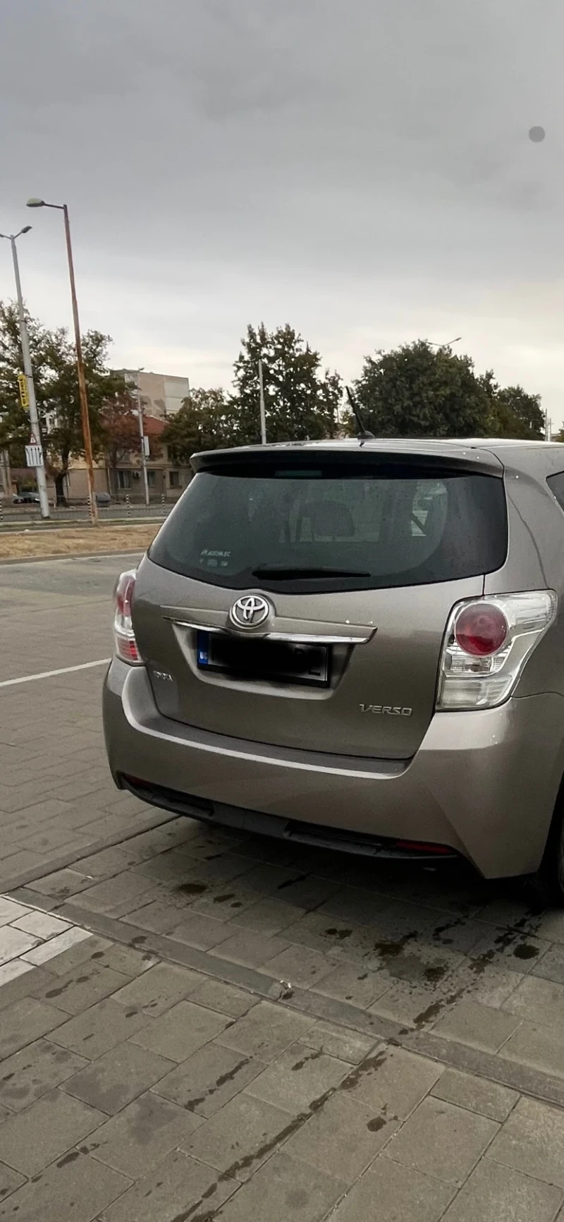 Toyota Verso 1.6 d4d 112hp, снимка 9 - Автомобили и джипове - 48118075