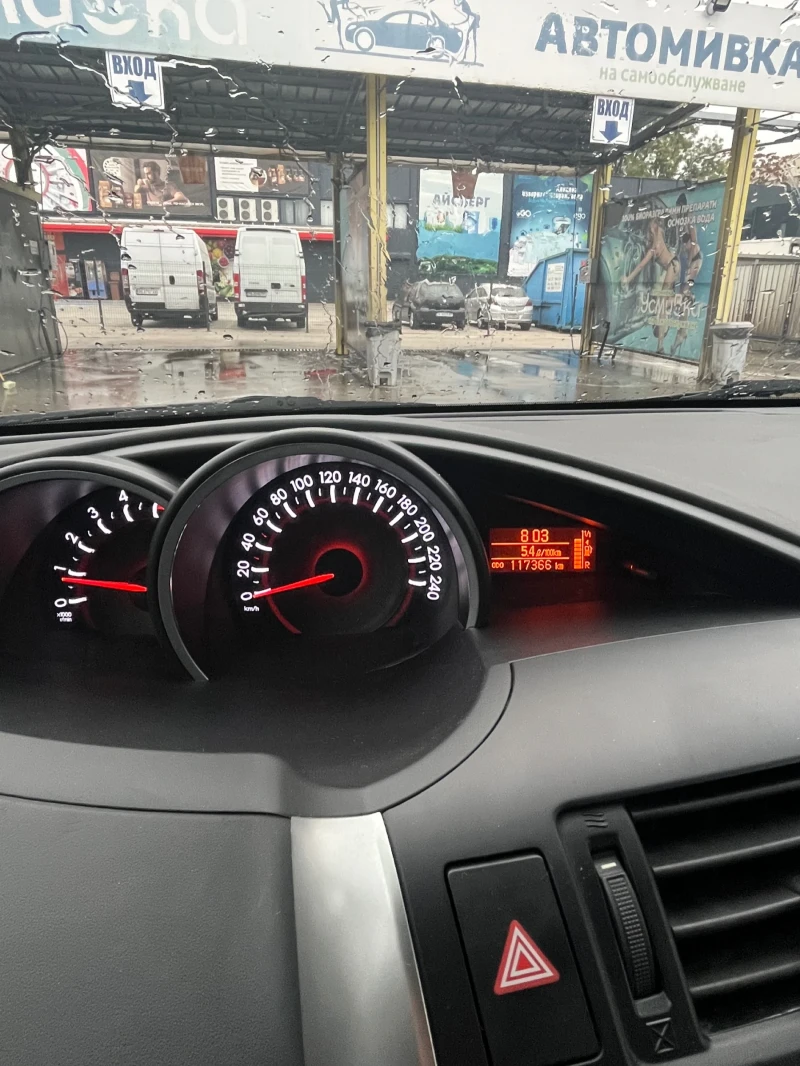 Toyota Verso 1.6 d4d 112hp, снимка 14 - Автомобили и джипове - 48118075