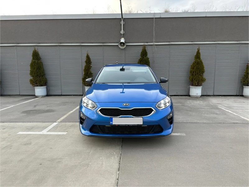 Kia Ceed 1.5 T-GDI, снимка 2 - Автомобили и джипове - 49135954