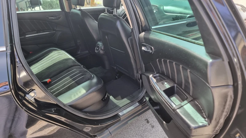 Lancia Delta 1.6 MULTIJET 16V, снимка 9 - Автомобили и джипове - 49920844