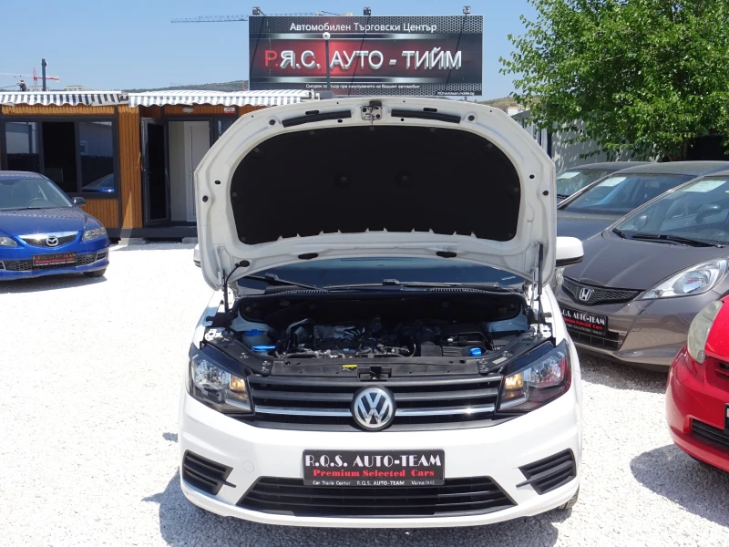 VW Caddy Maxi 2.0 TDI 102kc DSG 5вр. Trendline 7 места, снимка 7 - Автомобили и джипове - 50953318
