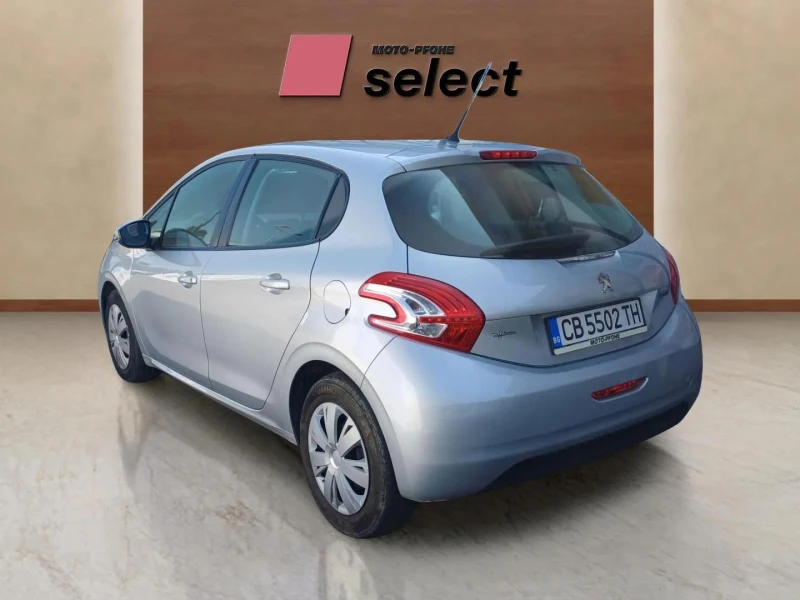 Peugeot 208 1.2 i, снимка 7 - Автомобили и джипове - 51516572