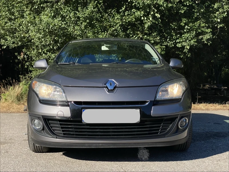Renault Megane III, снимка 2 - Автомобили и джипове - 52643911