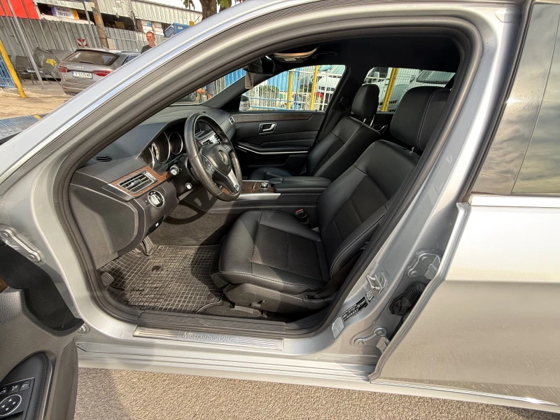 Mercedes-Benz E 200  Avangarde  ЕВРО 6, снимка 9 - Автомобили и джипове - 51749414