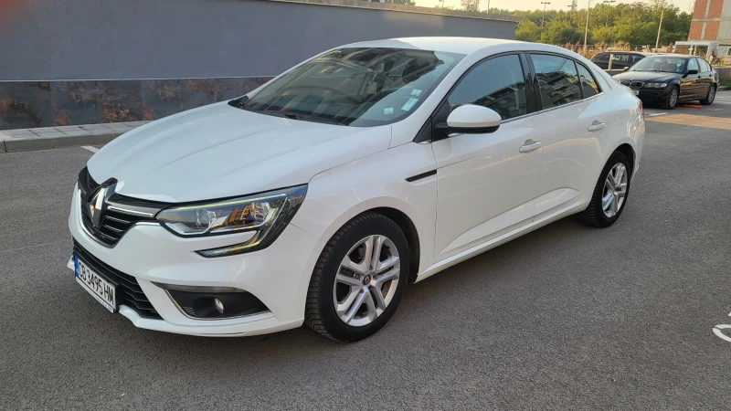Renault Megane 1.5 DCI Business, снимка 4 - Автомобили и джипове - 52906629
