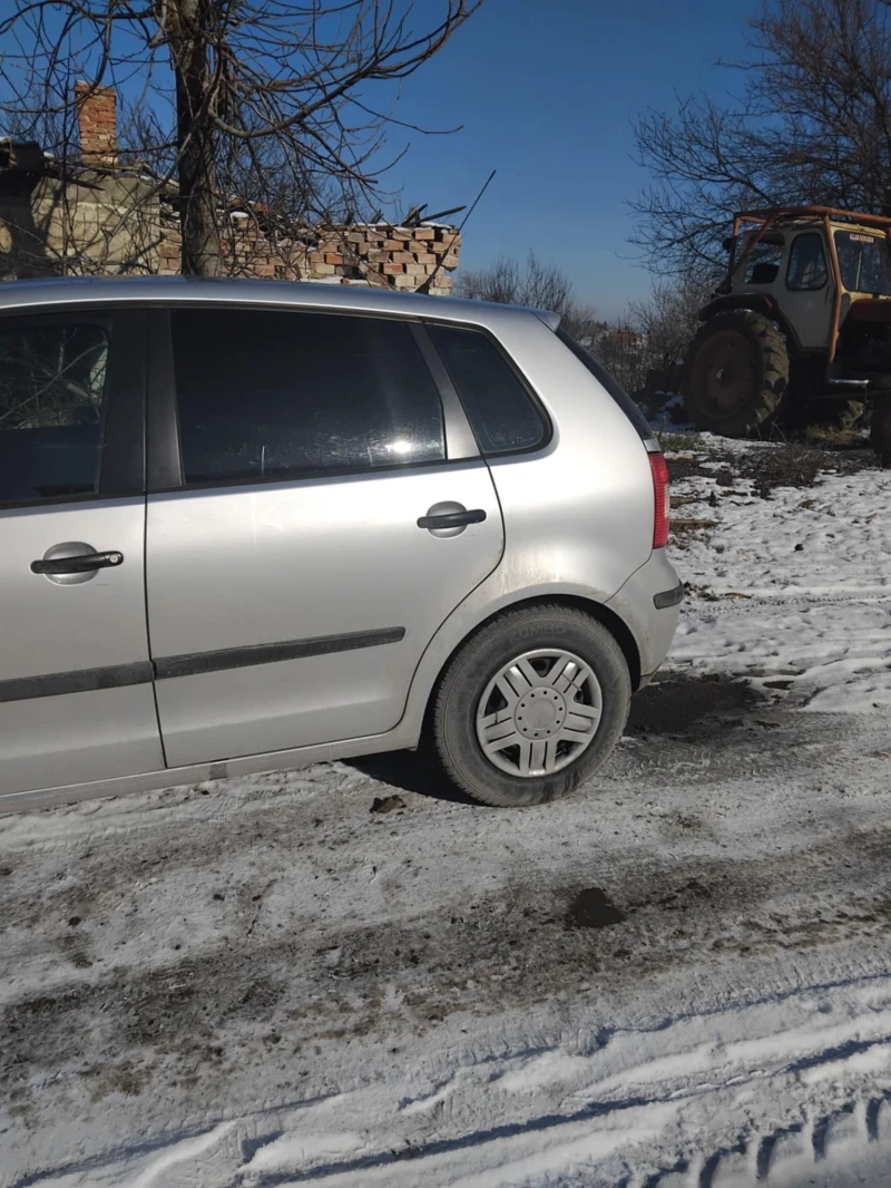 VW Polo, снимка 2 - Автомобили и джипове - 53164313