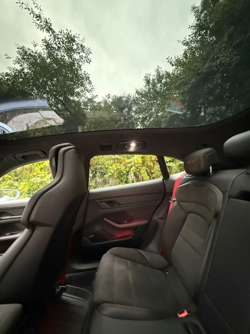 Porsche Taycan GTS, снимка 5 - Автомобили и джипове - 53214270