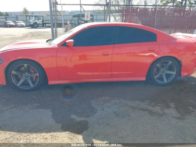 Dodge Charger SRT 392 , снимка 13 - Автомобили и джипове - 48763631