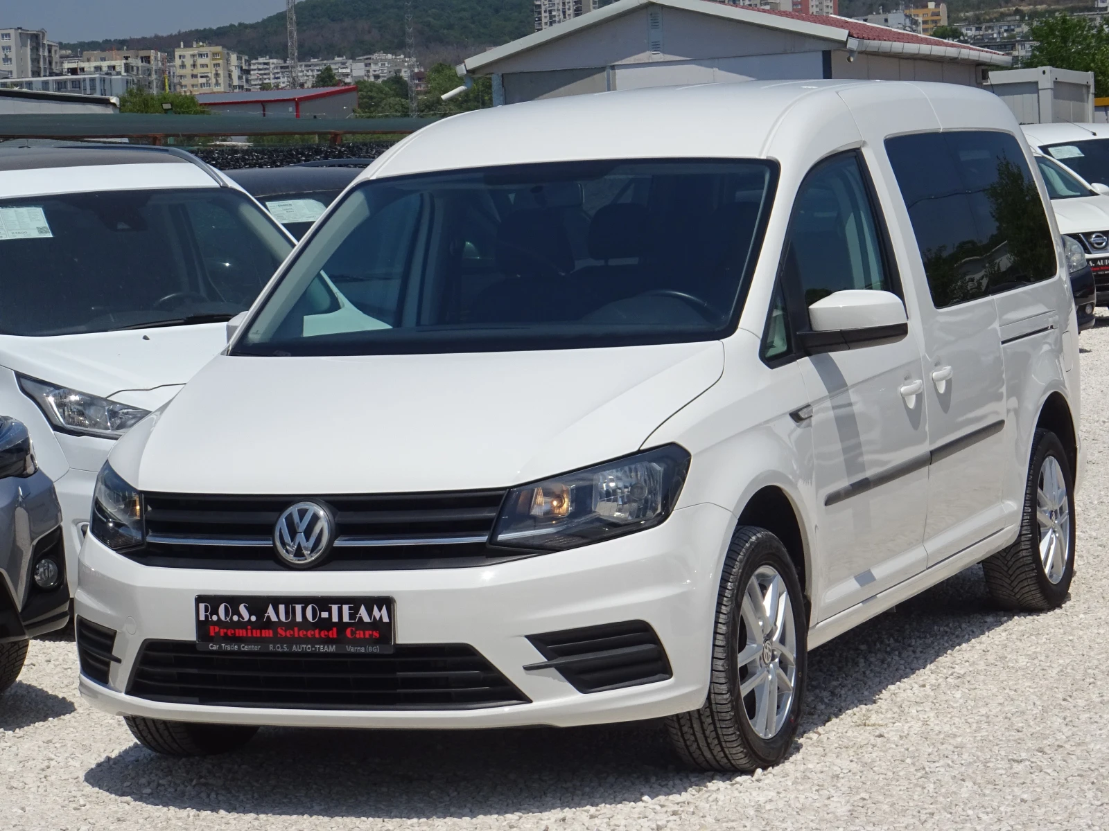 VW Caddy Maxi 2.0 TDI 102kc DSG 5вр. Trendline 7 места, снимка 1