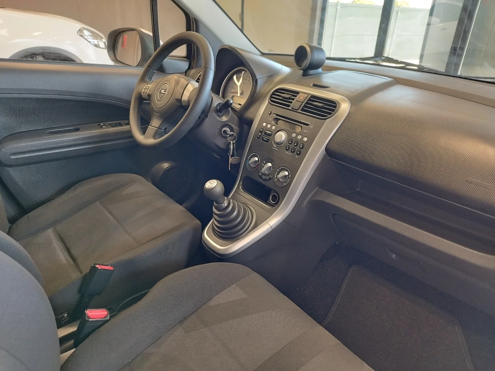 Opel Agila 1.2 бензин 86 кс - изображение 10