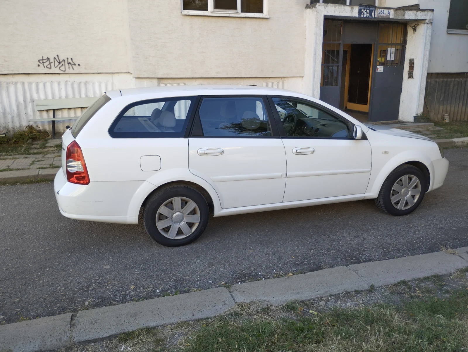 Chevrolet Lacetti  - изображение 5