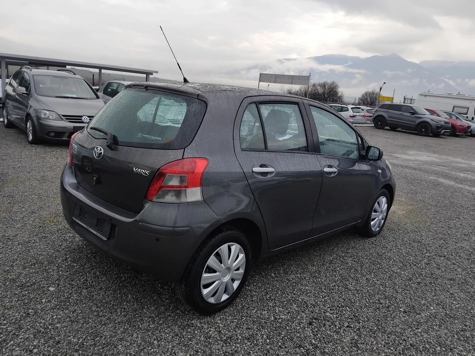 Toyota Yaris 1.4D4Di90к 6speed - изображение 10