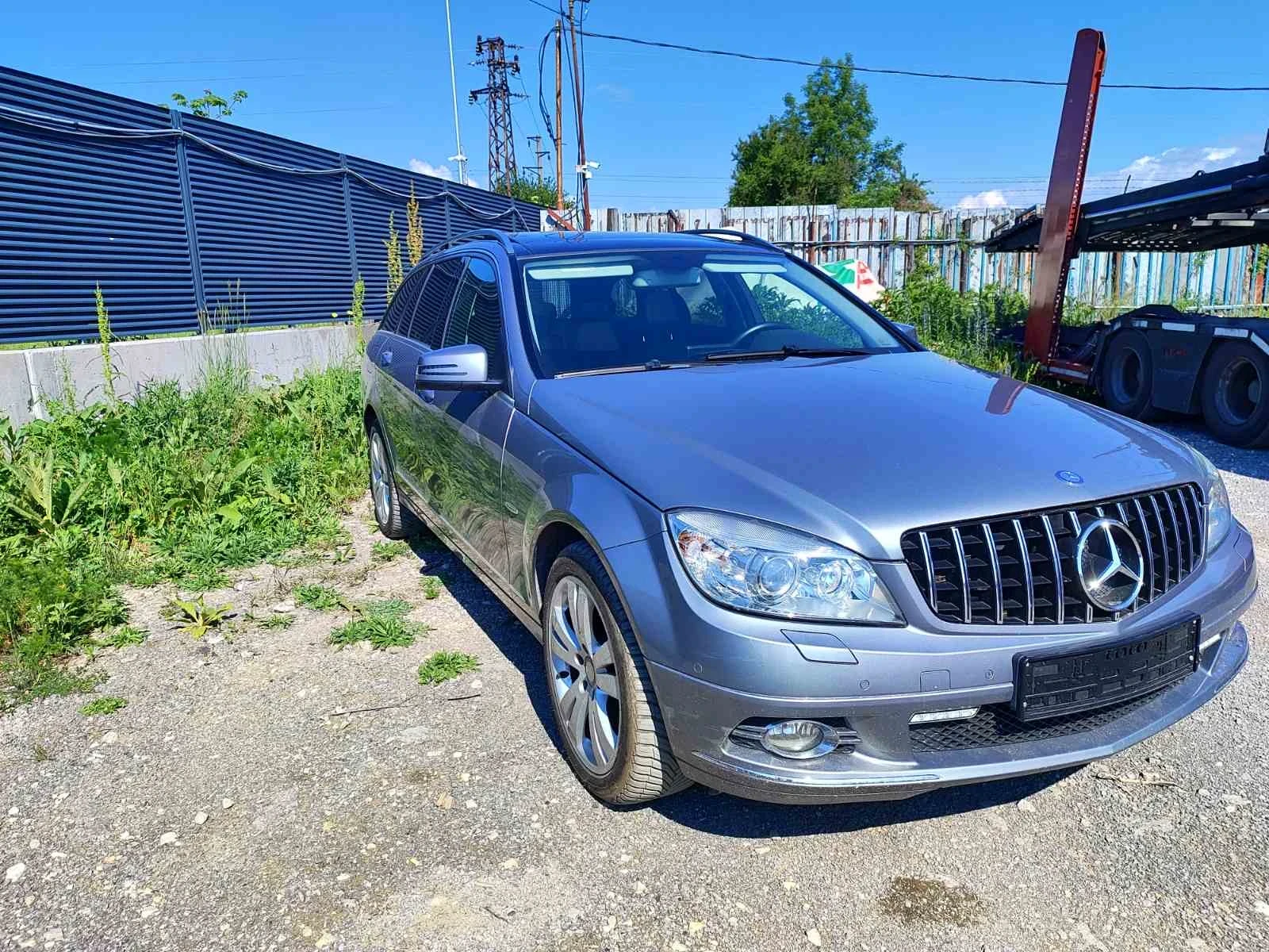 Mercedes-Benz C 230 AVANGARDE 2.5 i V6 - изображение 2