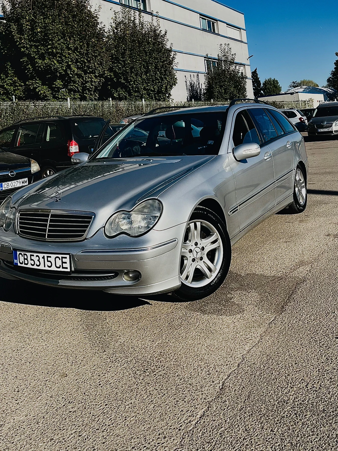 Mercedes-Benz C 200  - изображение 9