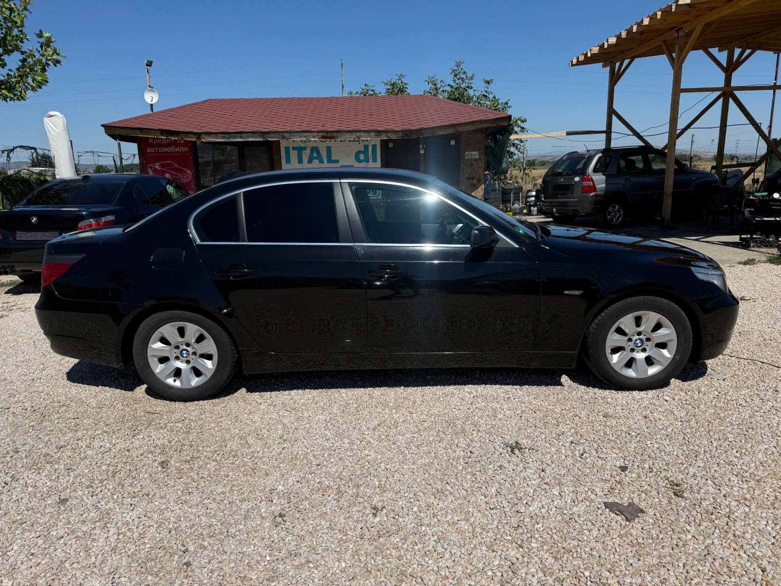 BMW 525 2.5i Автоматик!!! N52 - изображение 7