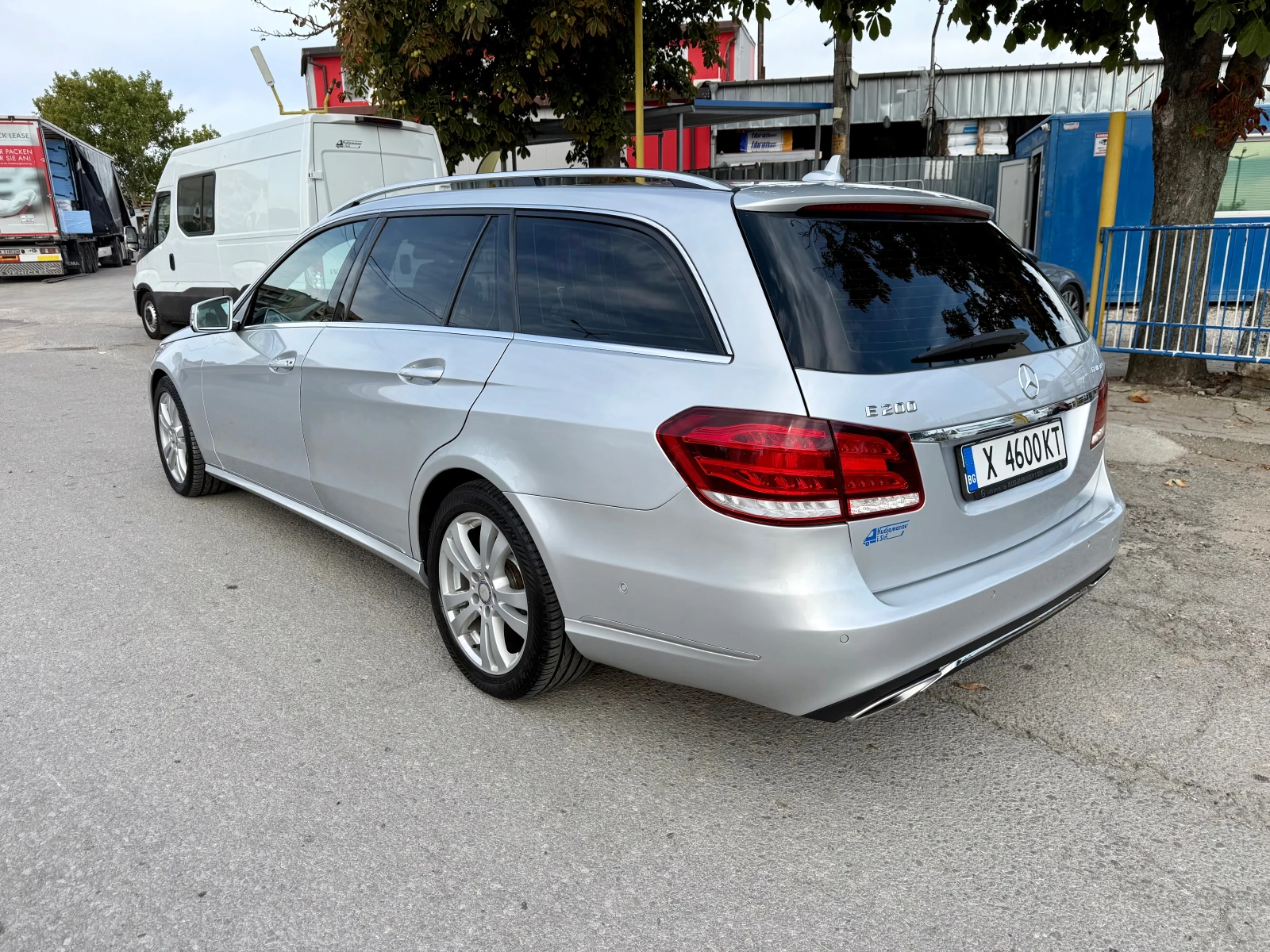 Mercedes-Benz E 200  Avangarde  ЕВРО 6 - изображение 3