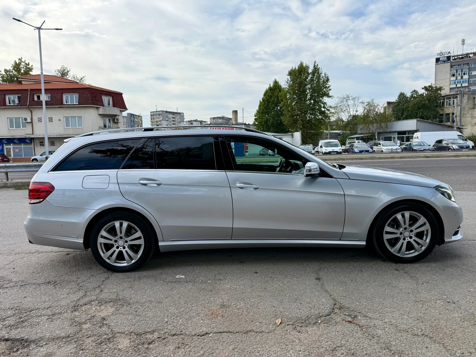 Mercedes-Benz E 200  Avangarde  ЕВРО 6 - изображение 6
