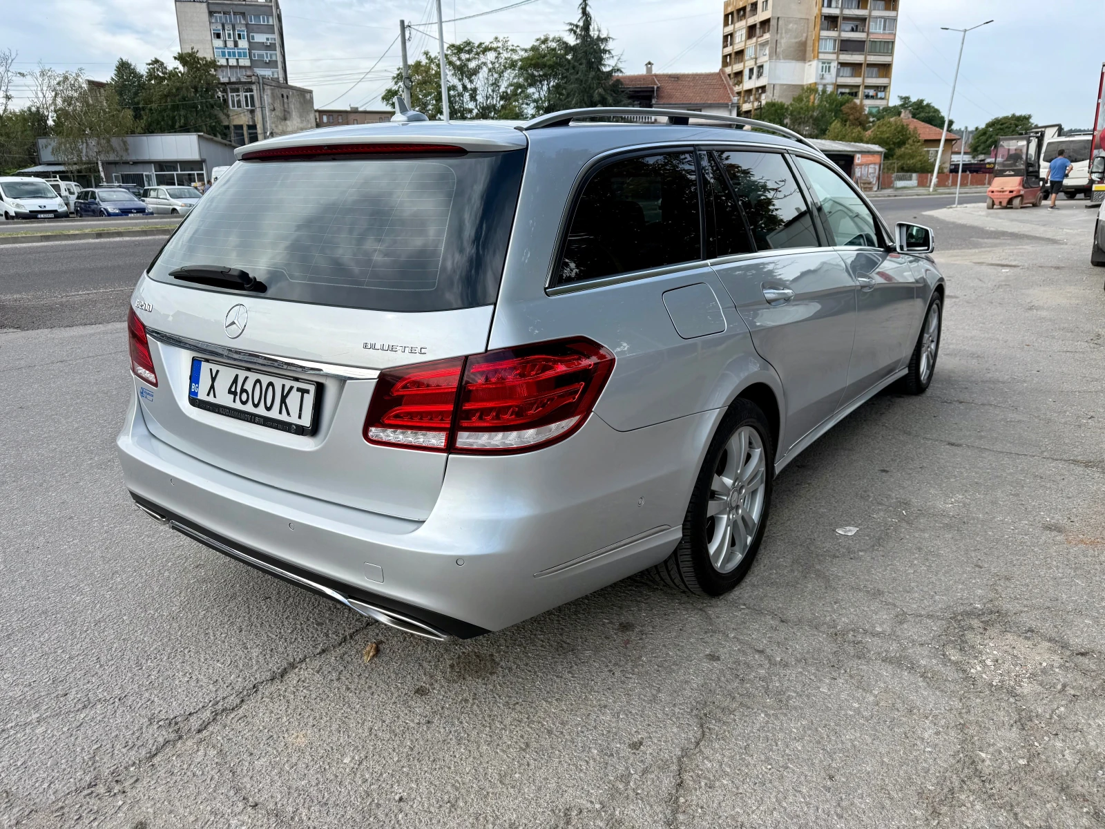 Mercedes-Benz E 200  Avangarde  ЕВРО 6 - изображение 5