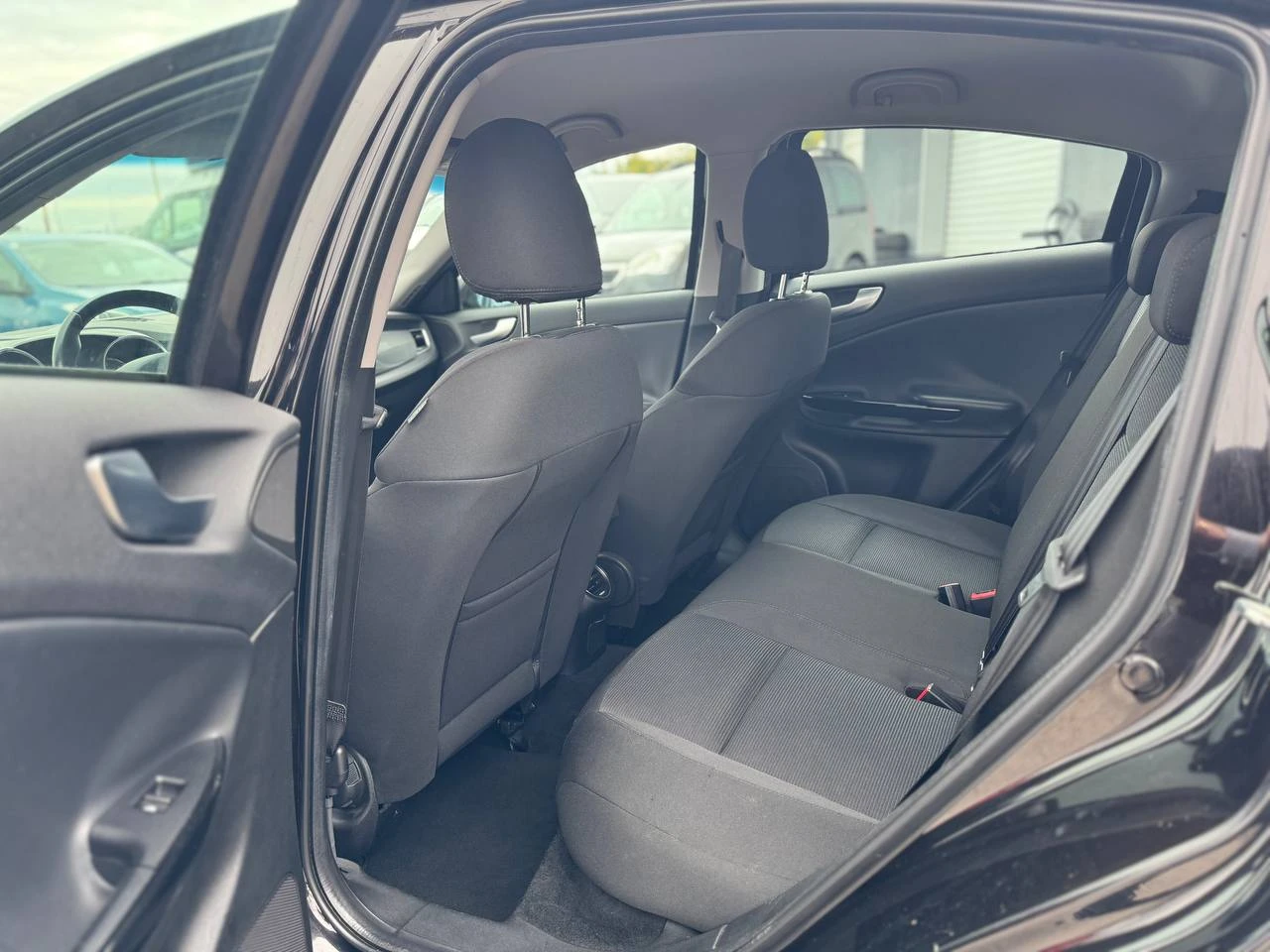 Alfa Romeo Giulietta 1.6 JTD | Mobile.bg — изображение 11