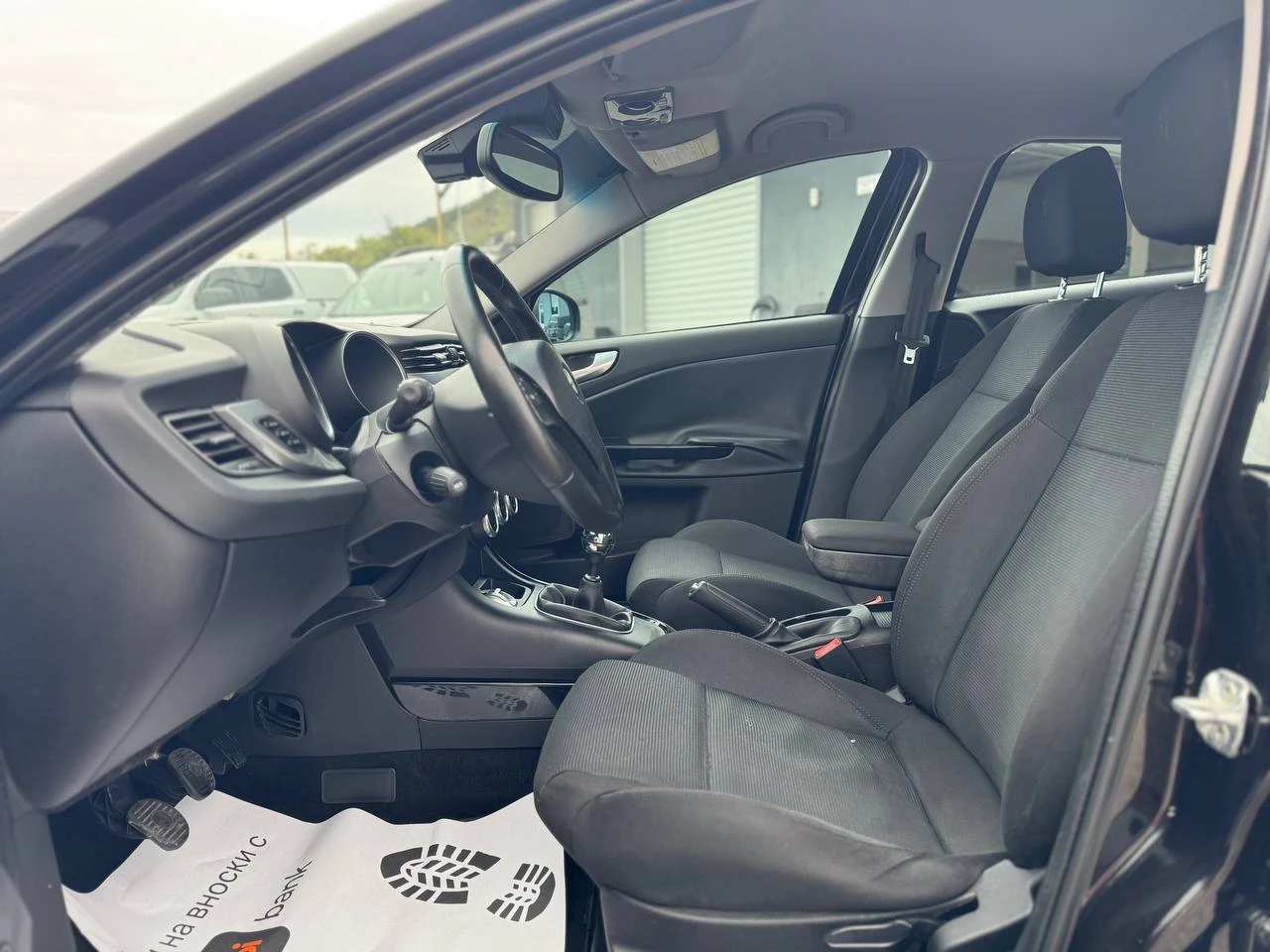 Alfa Romeo Giulietta 1.6 JTD - изображение 9