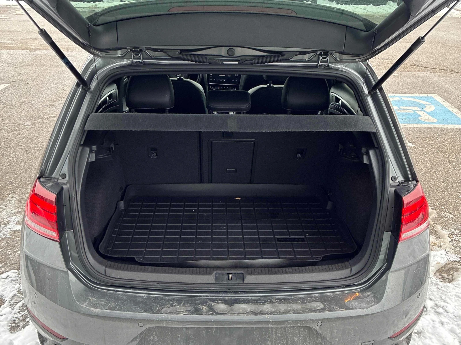 VW Golf R * * CARFAX * * ���� ������ * *  | Mobile.bg � ����������� 6