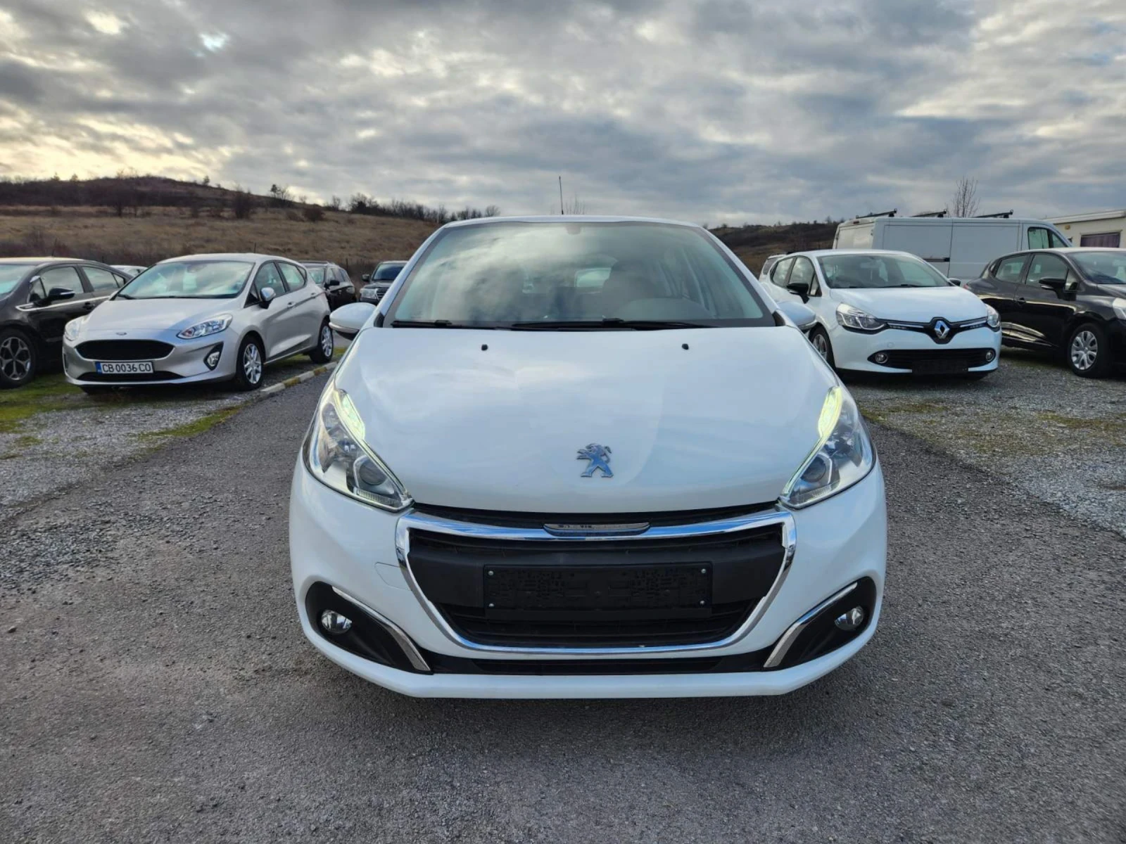Peugeot 208 | Mobile.bg � ����������� 1