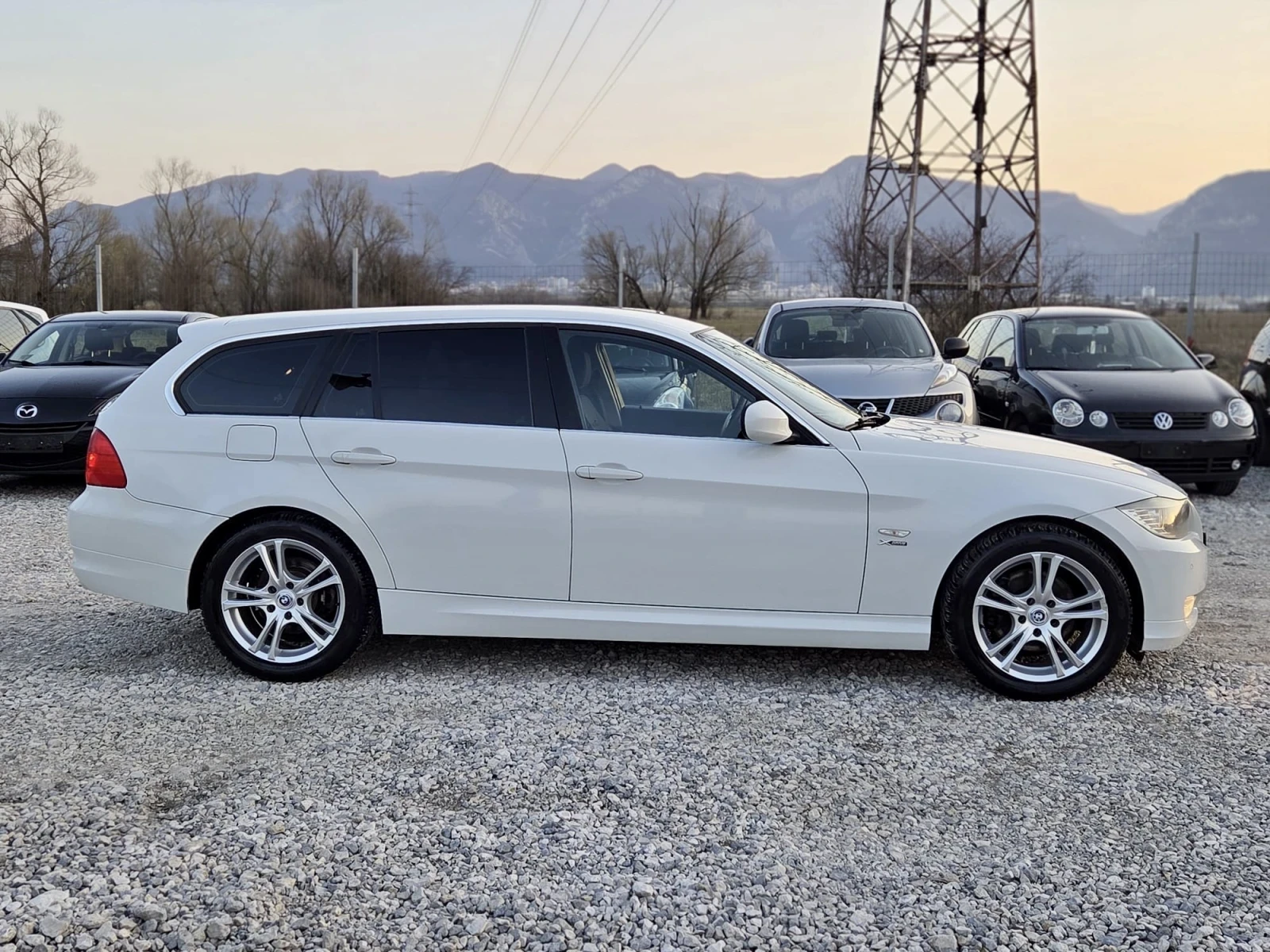 BMW 320 X DRIVE ИТАЛИЯ, снимка 6 - Автомобили и джипове - 53865413