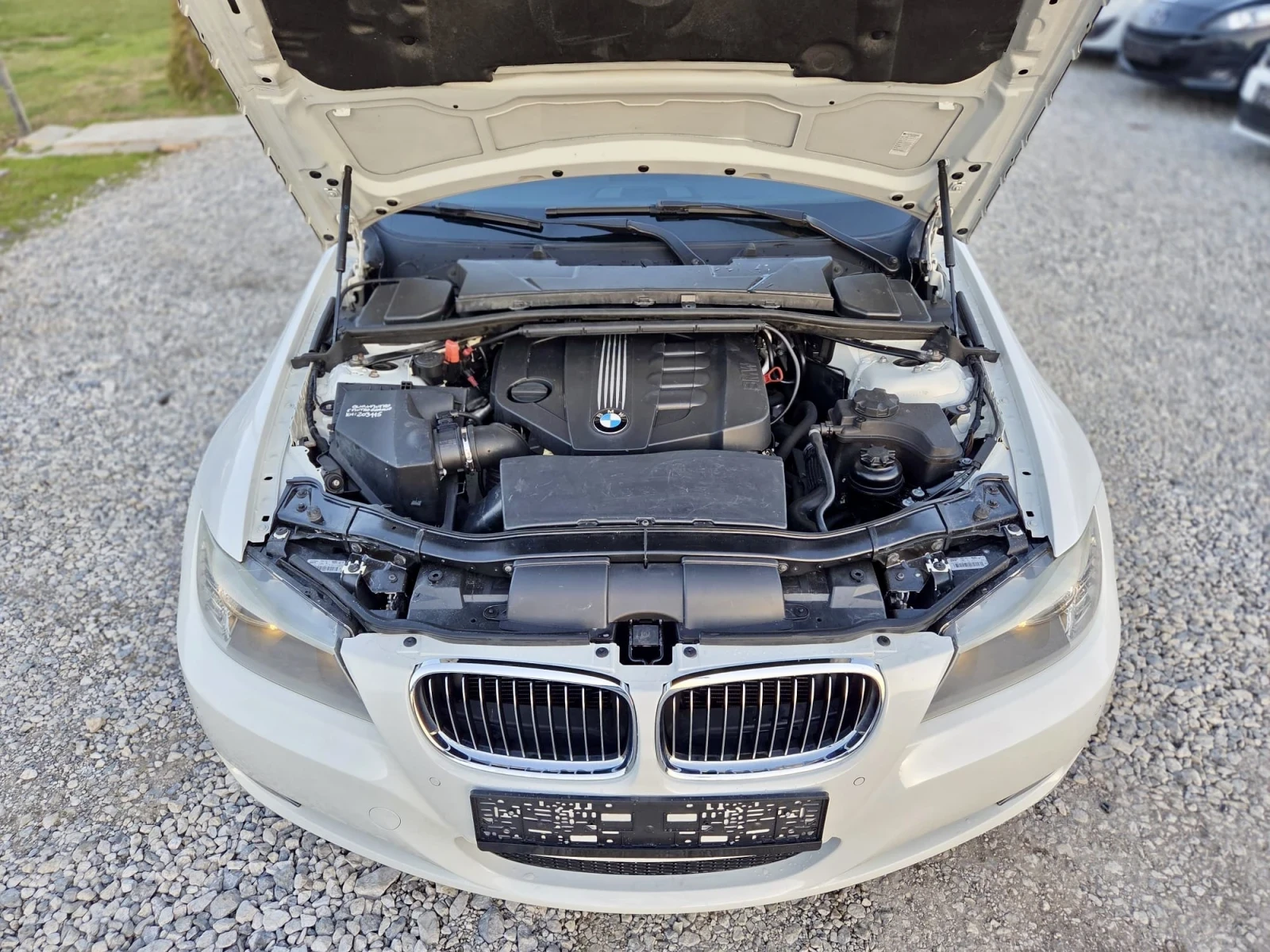 BMW 320 X DRIVE ИТАЛИЯ, снимка 16 - Автомобили и джипове - 53865413