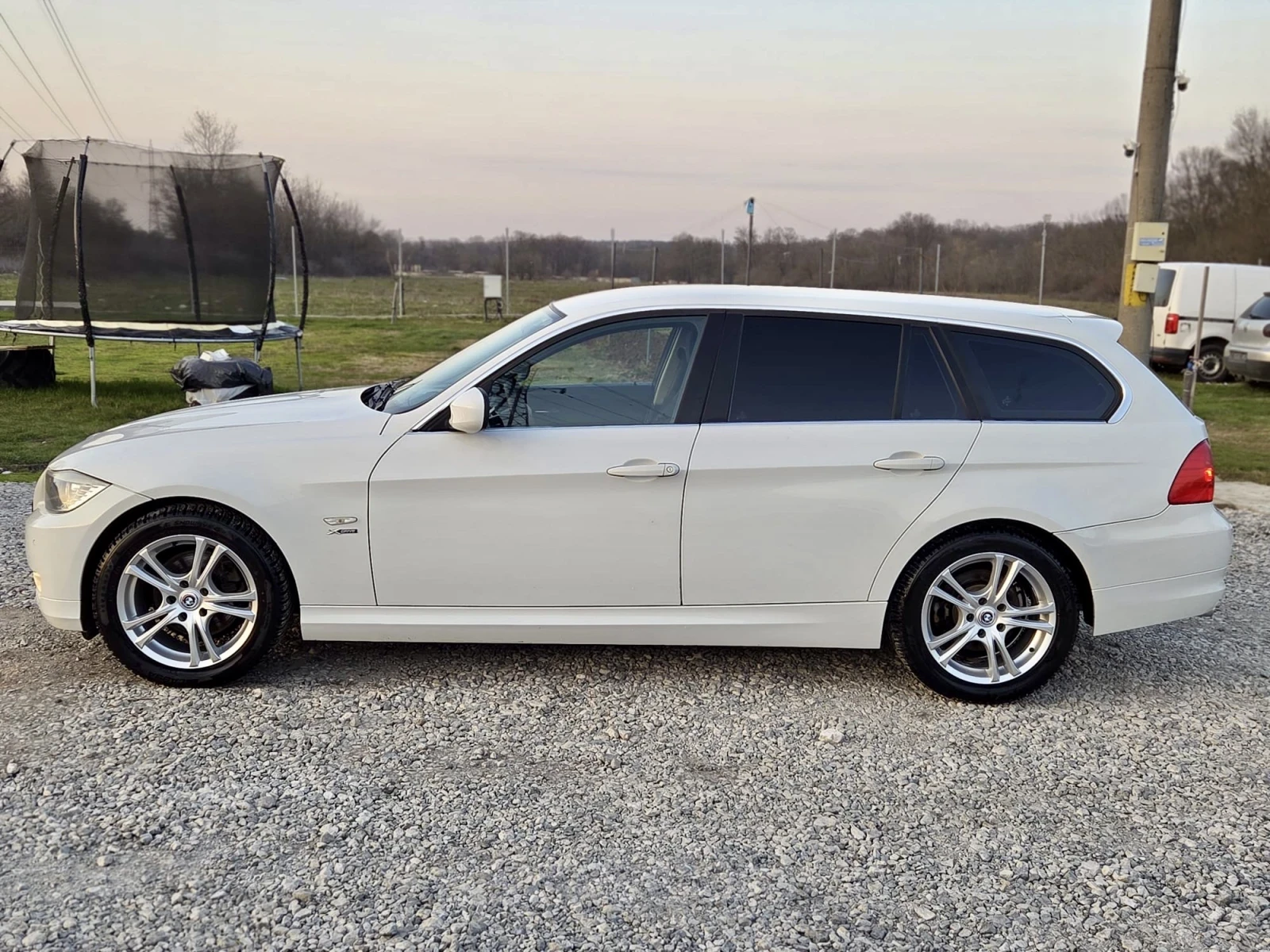 BMW 320 X DRIVE ИТАЛИЯ, снимка 7 - Автомобили и джипове - 53865413